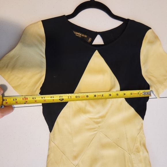 Something Else Cosmic Panel Dress Yellow Black New NWT Size 0 Mod Rockabilly - Picture 7 of 10